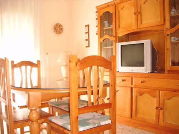 Hostal Villa Mercedes Чипиона Экстерьер фото